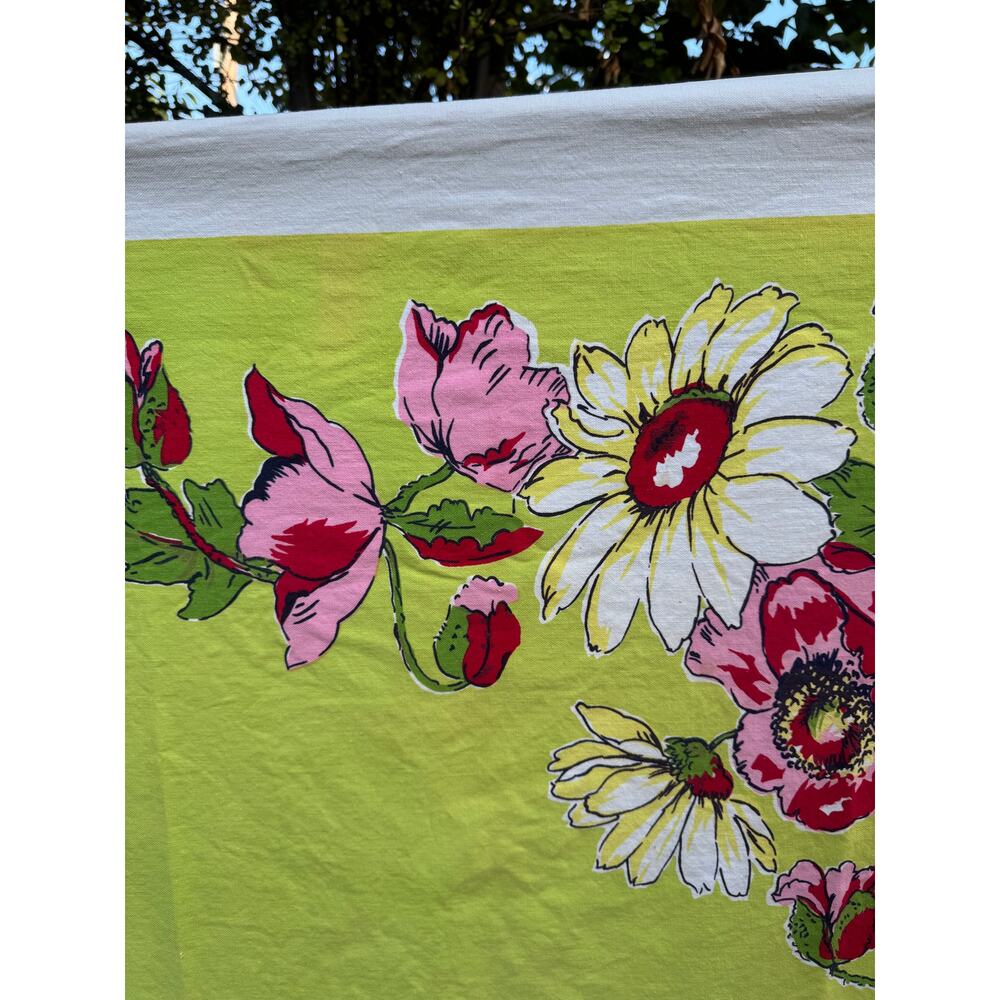 Vtg 1950s Floral Cotton Tablecloth Chartreuse Lime Green Red Pink Retro 52x64 - Picture 2 of 6